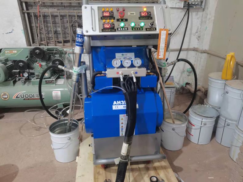 聚脲噴涂機 聚脲噴涂機