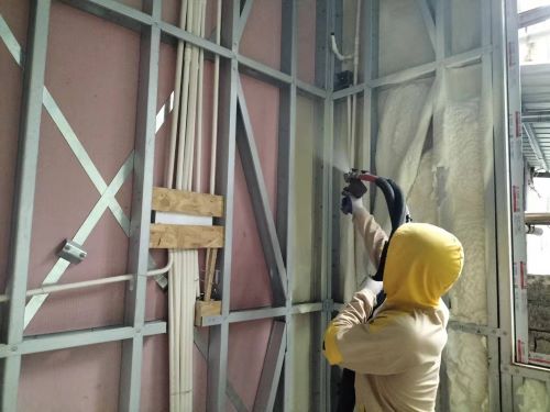 輕鋼別墅保溫噴涂 輕鋼別墅保溫噴涂